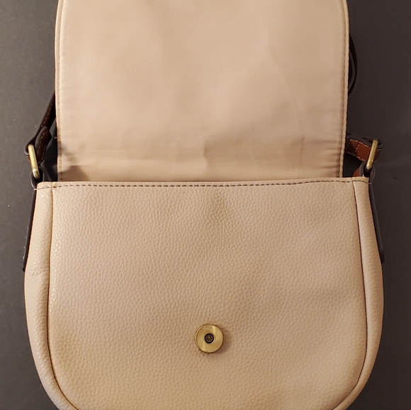 ST JOHN'S BAY CROSSBODY with Brown Trim  Westbay Saddle - Picture 5 of 11